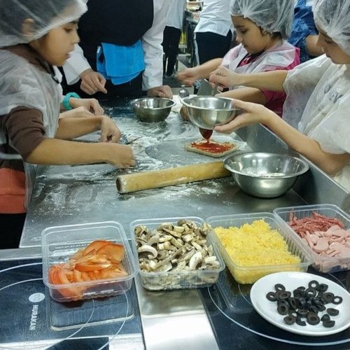 Пицца для любимой мамы