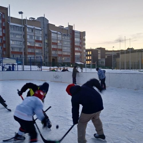 Открытие месячника оборонно-массовой и спортивной работы, посвященного проведению специальной военной операции "Знай наших"