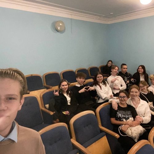 Русский драматический театр "Венецианские близнецы"