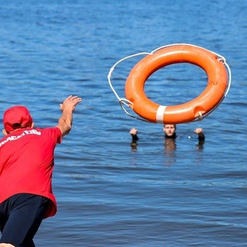 ПРАВИЛА ПОВЕДЕНИЯ ДЕТЕЙ НА ВОДЕ