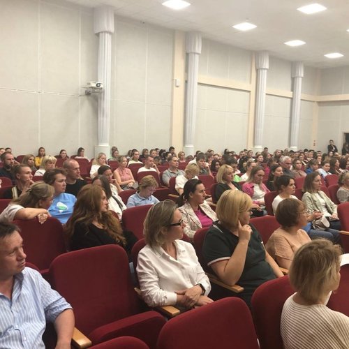 Общешкольное родительское собрание для 1-4 классов.