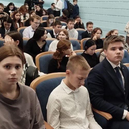 Урок литературы в Русском драматическом театре