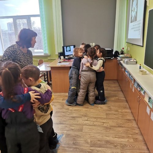 Воспитанники ДОУ "Сказочная страна" на экскурсии в корпусе на Ярославской