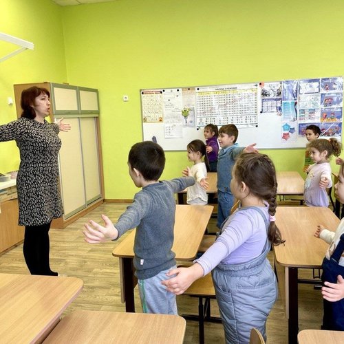 Воспитанники ДОУ "Сказочная страна" на экскурсии в корпусе на Ярославской
