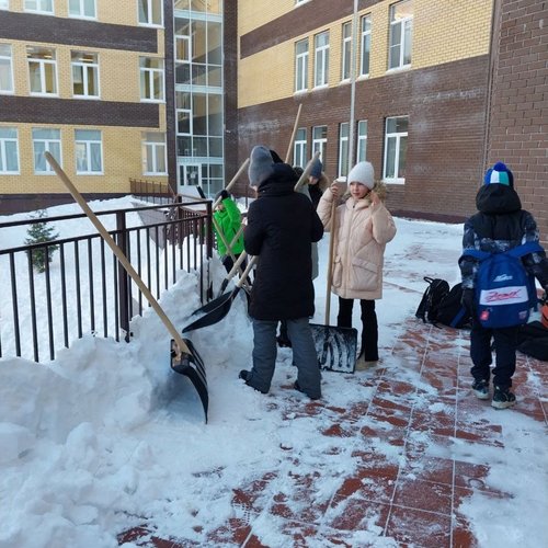 СНЕЖНЫЙ ДЕСАНТ ПРОДОЛЖАЕТСЯ