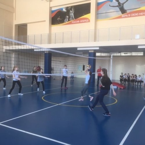 Соревнования по пионерболу 5-6 классы