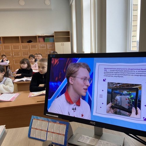 Смотрим новые выпуски от Шоу профессий 