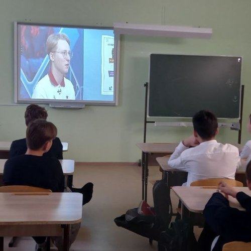 Смотрим новые выпуски от Шоу профессий 