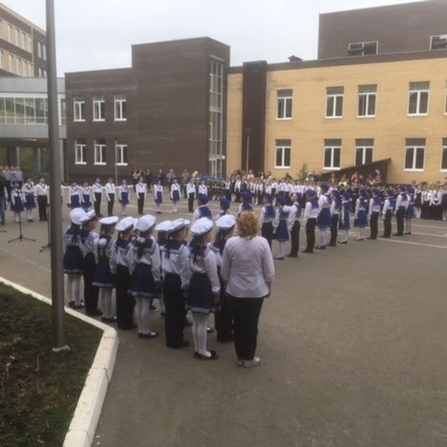 Смотр строя и песни 2019