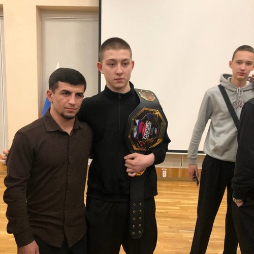 Встреча с чемпионом мира по ММА Рахмоналиевым Фарходом
