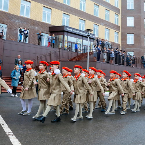 Смотр строя и песни 2019
