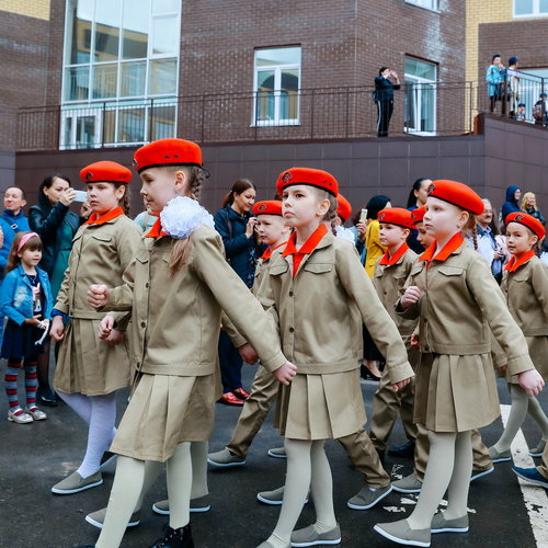 Смотр строя и песни 2019