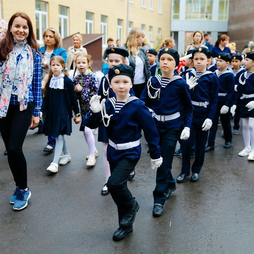 Смотр строя и песни 2019