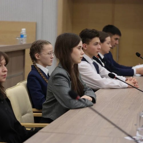 Детский общественный совет в деле.  Встреча с главой Чувашии - Олегом Алексеевичем Николаевым.