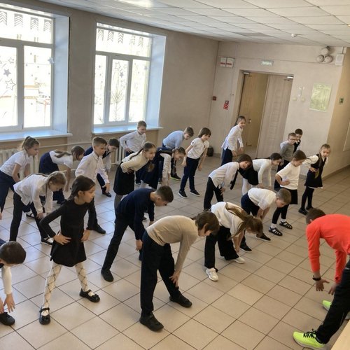 Зарядка с мастером спорта по легкой атлетике Гурьевым Е.В.