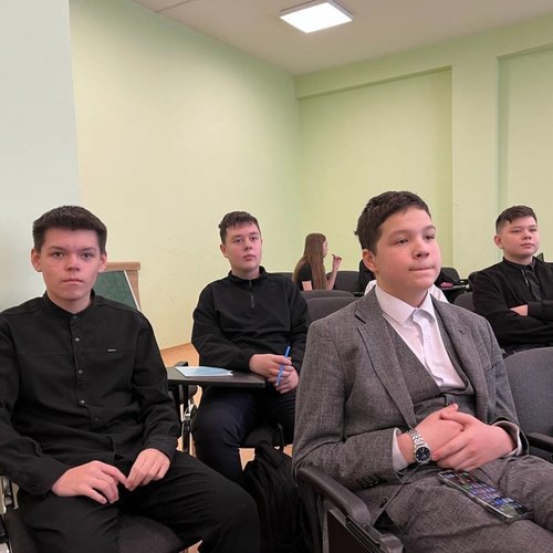 ПРЕЗЕНТАЦИЯ ВОЗМОЖНОСТЕЙ "ДВИЖЕНИЯ ПЕРВЫХ" В 8-ЫХ КЛАССАХ
