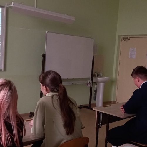 Классные часы в рамках межведомственной операции "Чистое поколение"