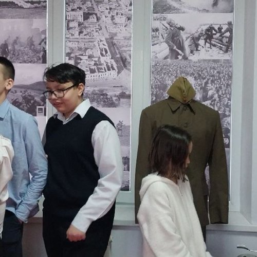 Урок Мужества на выставке "Написано войной и о войне"