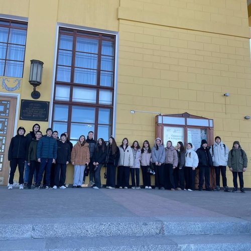 "Живые уроки" в Чувашском академическом театре