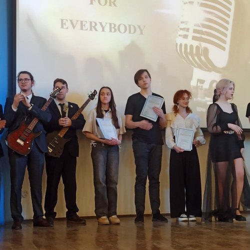 Конкурс иностранной песни "LANGUAGE FOR  EVERYBODY"