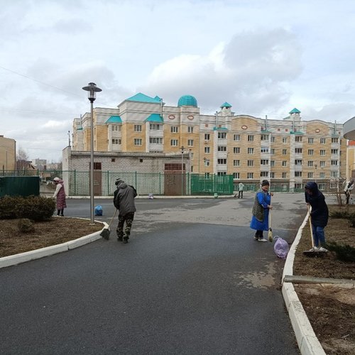 28.03.2025 - Уборка территории Строителей 7