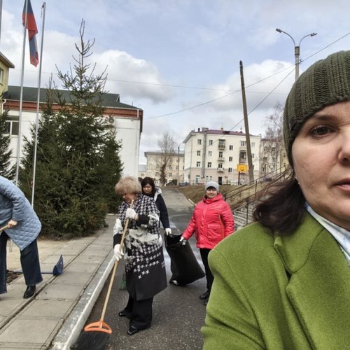 28.03.2025 - Уборка территории Ярославская 52
