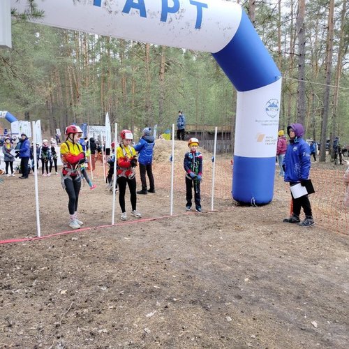 В погоне за Золотым карабином...