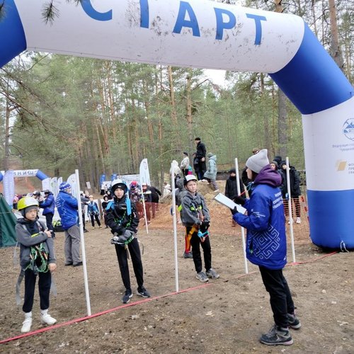 В погоне за Золотым карабином...