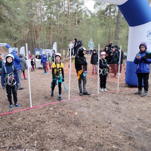 В погоне за Золотым карабином...