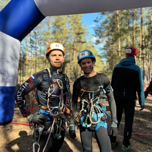 В погоне за Золотым карабином...