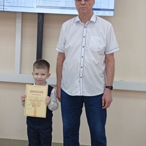 Команда СОШ 1 - участники регионального этапа Всероссийских командных соревнований по шахматам "Дебют"