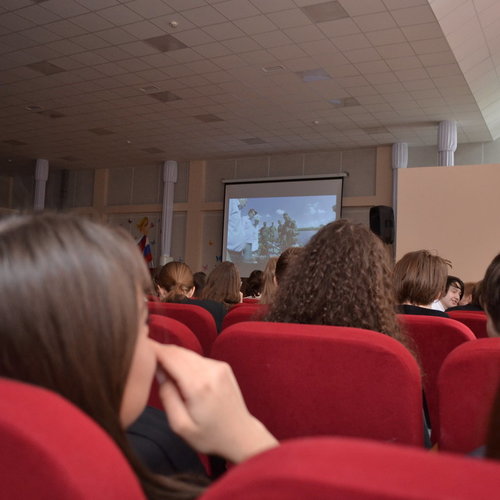 Урок Мужества. Встреча с курсантом Тюменского высшего военно-инженерного командного училища