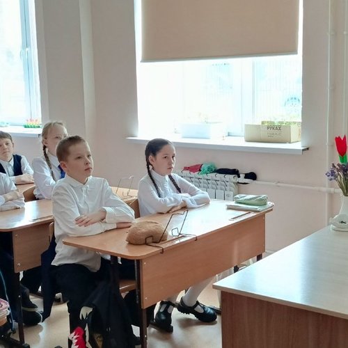 Урок трудовой доблести "Трудом прославляющие Родину"
