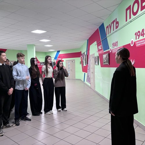 Урок Победы. Экскурсии по школьному туристическому маршруту, посвященному 80-летию Победы в Великой Отечественной войне 