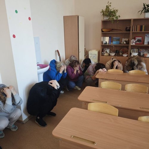 Педагоги СОШ 1 приняли участие во Всероссийских антитеррористических учениях