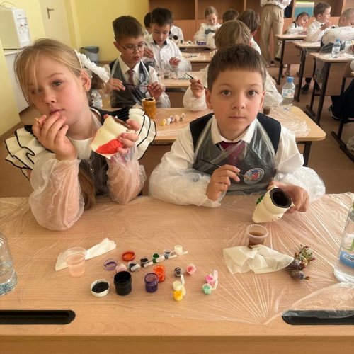 Мастер-класс по росписи карандашницы