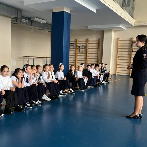 УРОКИ ПДД ВМЕСТЕ  С "ЛАБОРАТОРИЕЙ БЕЗОПАСНОСТИ"