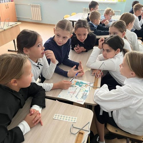  Флешмоб #ДружуСФинансами, в рамках городской Недели функциональной грамотности 