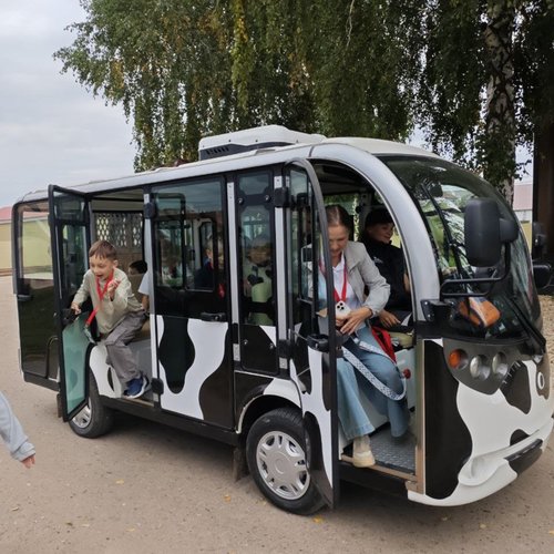 Путешествие в агропарк ЧЕБОМИЛК