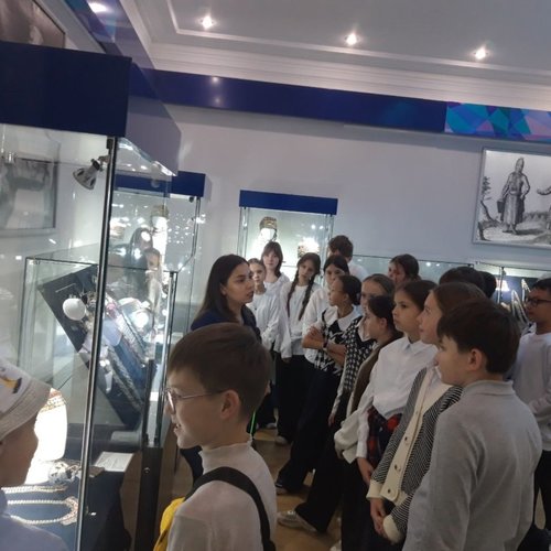 "Живые уроки" 1Д и 6Д в музее чувашской вышивки