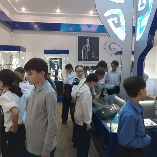 "Живые уроки" 1Д и 6Д в музее чувашской вышивки