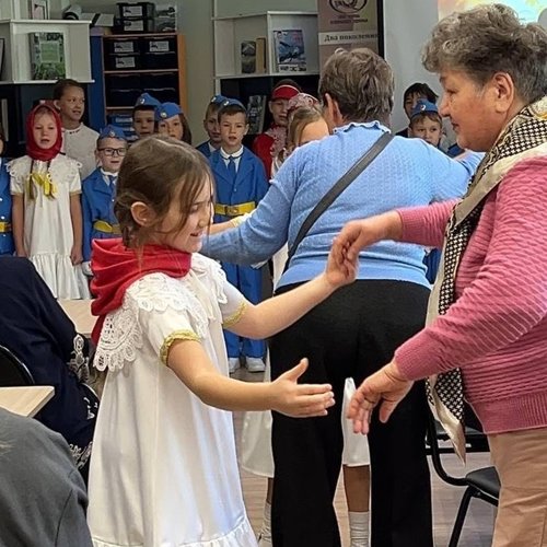 День пожилых людей в библиотеке