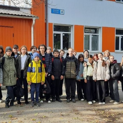  7Б класс в Гидрометеоцентре Чувашии.
