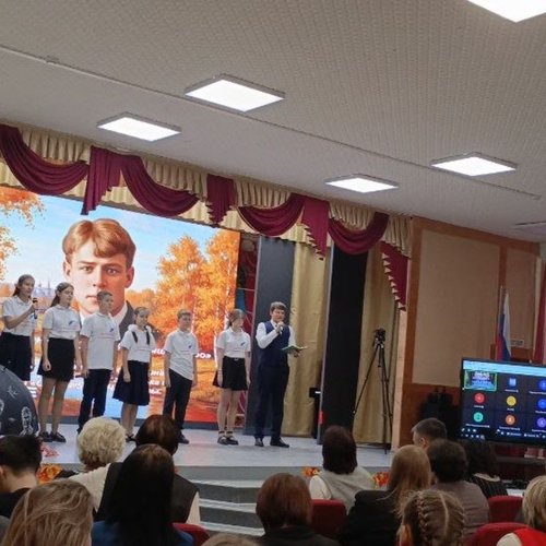 9А класс - участники республиканского мероприятия, посвященного 130-летию со дня рождения С.А. Есенина 9А класс - участники республиканского мероприятия, посвященного 130-летию со дня рождения С.А. Есенина