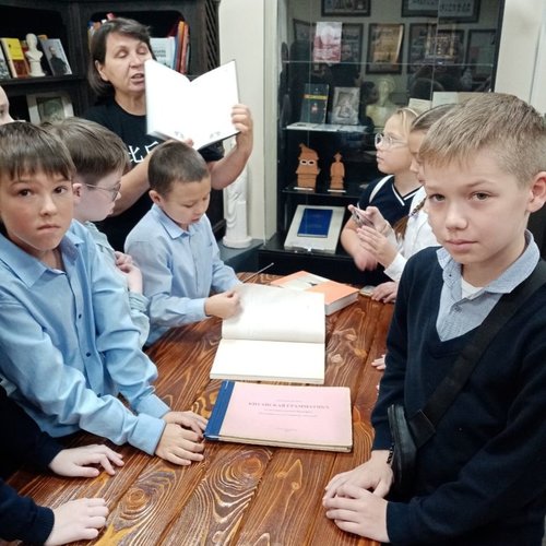 4Д класс а Музее "Н.Я. Бичурин и современность"