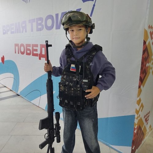 Семьи СОШ 1 стали участниками  праздничного концерта ко Дню отца