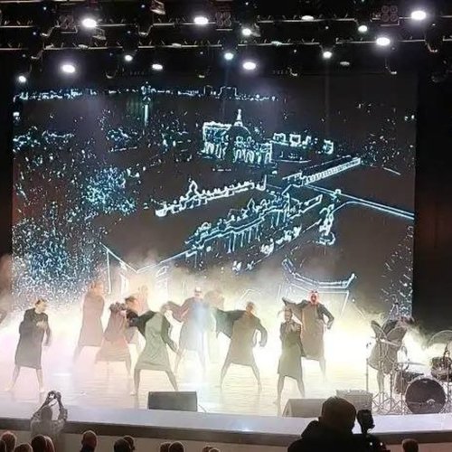 Семьи СОШ 1 стали участниками  праздничного концерта ко Дню отца