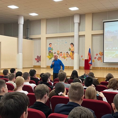 Профориентационная встреча с  представителем научно-производственной фирмы "МЕТАЛЛИКА" Судленковым Алексеем Алексеевичем