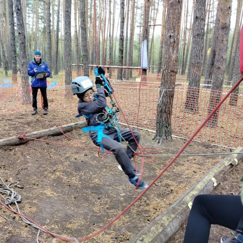 Команда СОШ 1 на республиканских соревнованиях по спортивному ориентированию  Команда СОШ 1 на республиканских соревнованиях по спортивному ориентированию