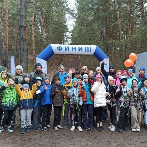 Команда СОШ 1 на республиканских соревнованиях по спортивному ориентированию  Команда СОШ 1 на республиканских соревнованиях по спортивному ориентированию